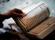 البُنْيَة الصغرى للنصّ القرآني مدخلاً لتاريخ القرآن عند أنجليكا نويفرت